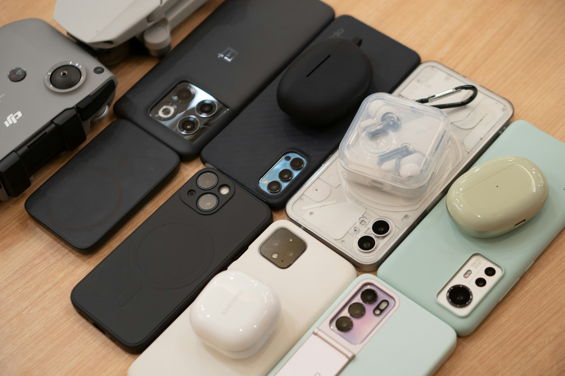 Mobile Phones Item 4 14T